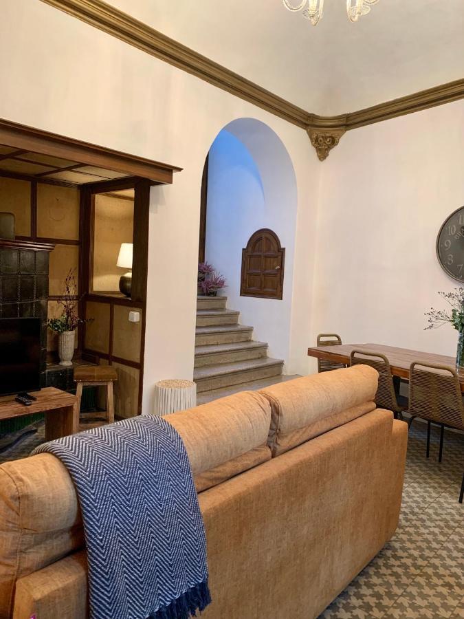 Apg Palau Salieti 3 Apartman Girona Kültér fotó