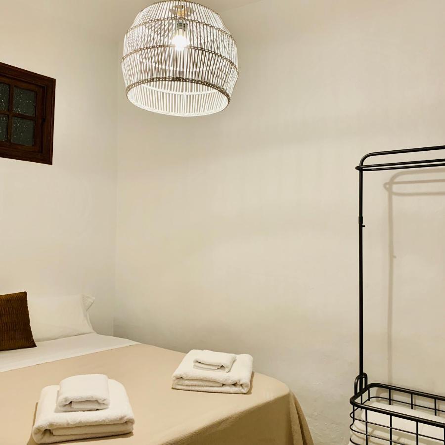 Apg Palau Salieti 3 Apartman Girona Kültér fotó
