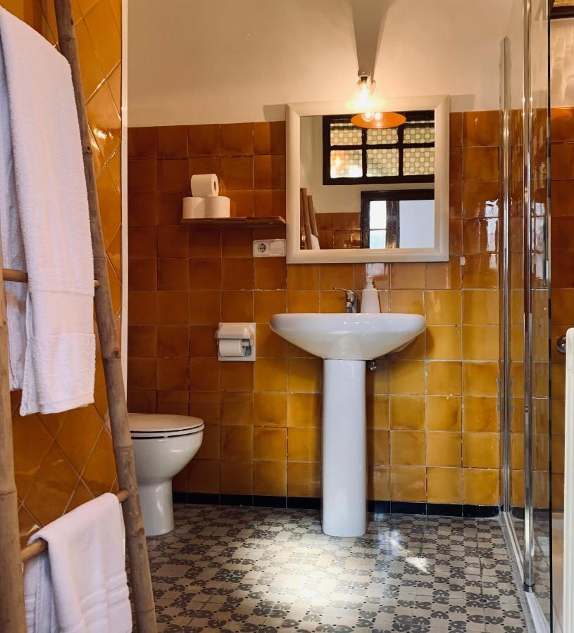 Apg Palau Salieti 3 Apartman Girona Kültér fotó