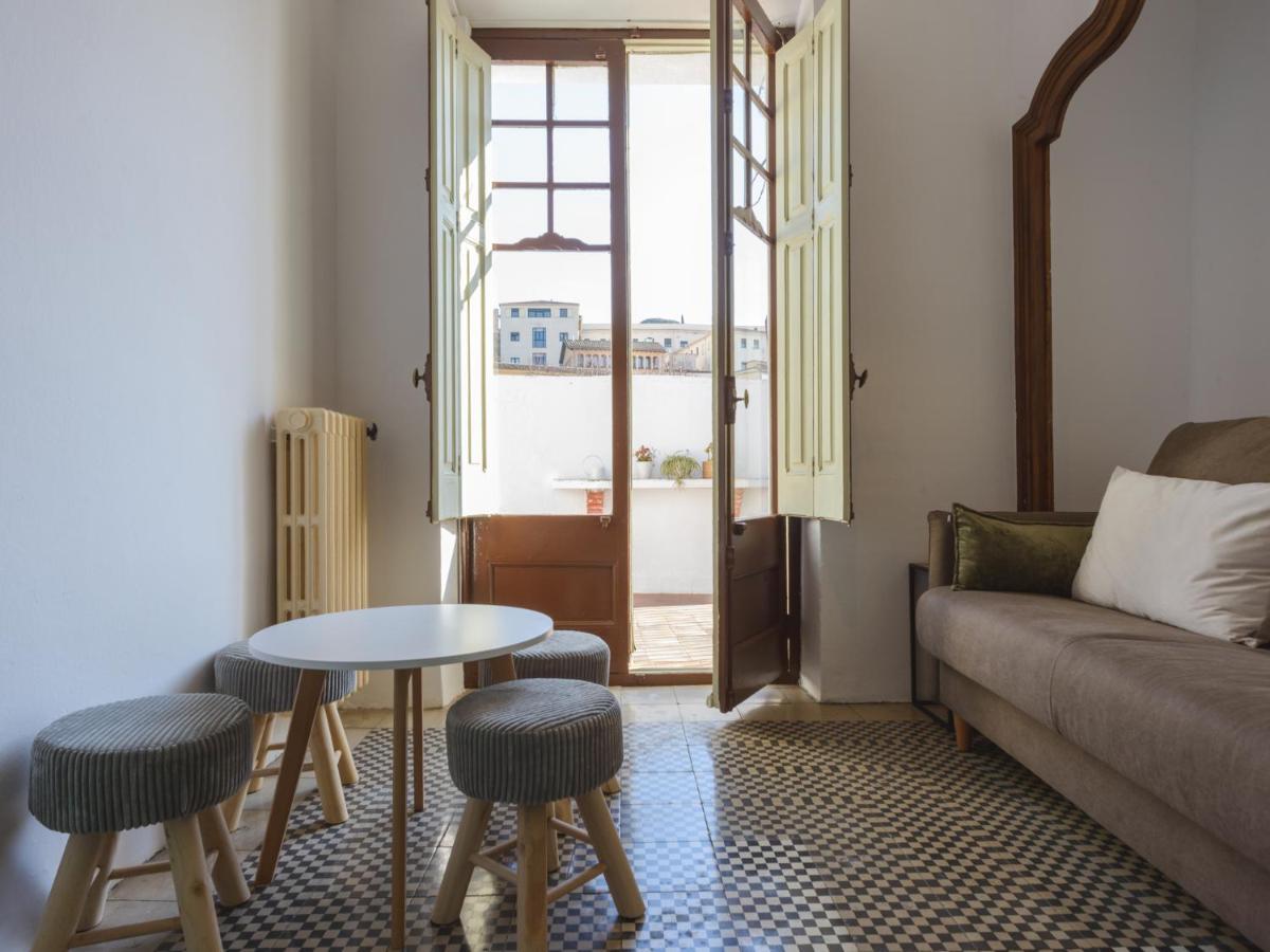 Apg Palau Salieti 3 Apartman Girona Kültér fotó